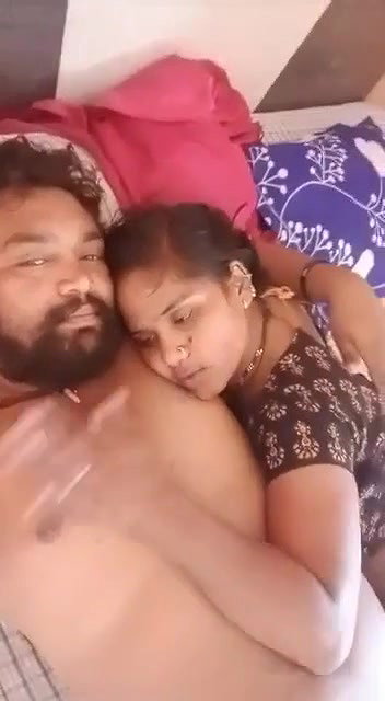 Desi wife xxx romance with hubby viral video