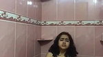 horny chubby Indian girl fingering viral clip
