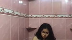 horny chubby Indian girl fingering viral clip