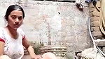 Jabalpur desi young girl nude bath viral clip