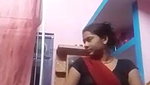 Desi Village Bhabhi Lifting Saree Pussy Show
