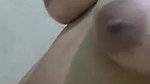 Girlfriend nude in bathroom viral MMS leaked
