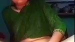 Desi girl fingering her shaved pussy on cam