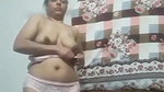 Pakistani Horny Bhabhi Showing For Lover