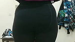 Pakistani girl dispalying her fleshy ass on cam