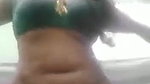 BBW Bhabhi showing her melons while dancing