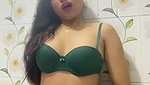 Big Ass Desi Girl Nude Bathing and showing her full body