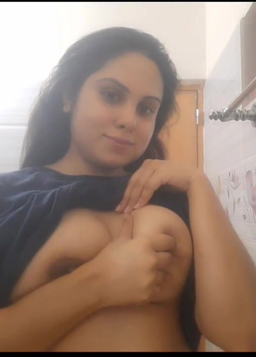 Indian Juicy Big Tits