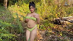 chubby Indian girl sexy boobs show in jungle