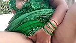chubby Indian housewife masturbating pussy on live cam show