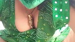 chubby Indian housewife masturbating pussy on live cam show