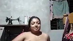 chubby Bengali housewife nude pussy fingering show