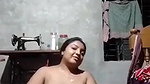 chubby Bengali housewife nude pussy fingering show