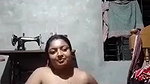 chubby Bengali housewife nude pussy fingering show