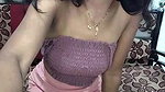 aunty showing her small boobs