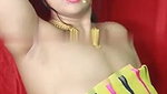 Bengali Beautiful bhabhi showing boobs