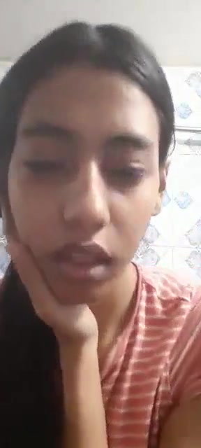 long hair girl boob show