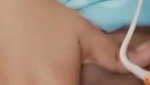 chuche dikhake chut mein ungli kri