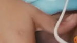 chuche dikhake chut mein ungli kri