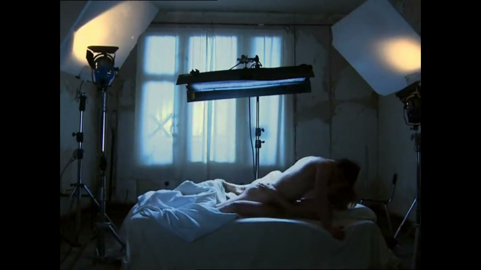 Frame 9