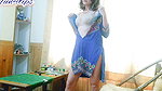 Hot MILF Takes Out Golden Panties