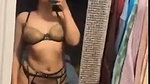nude chubby girl twirking