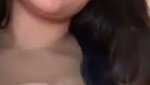 vc mein ladki ne boob dabayi