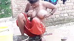 Desi aunty outdoor bathing
