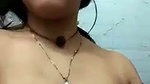 chcuhe dikhayi ladki ne