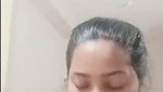 DESI SEXY GF PUTTING LIPGLOSS INSIDE PUSSY ON VC