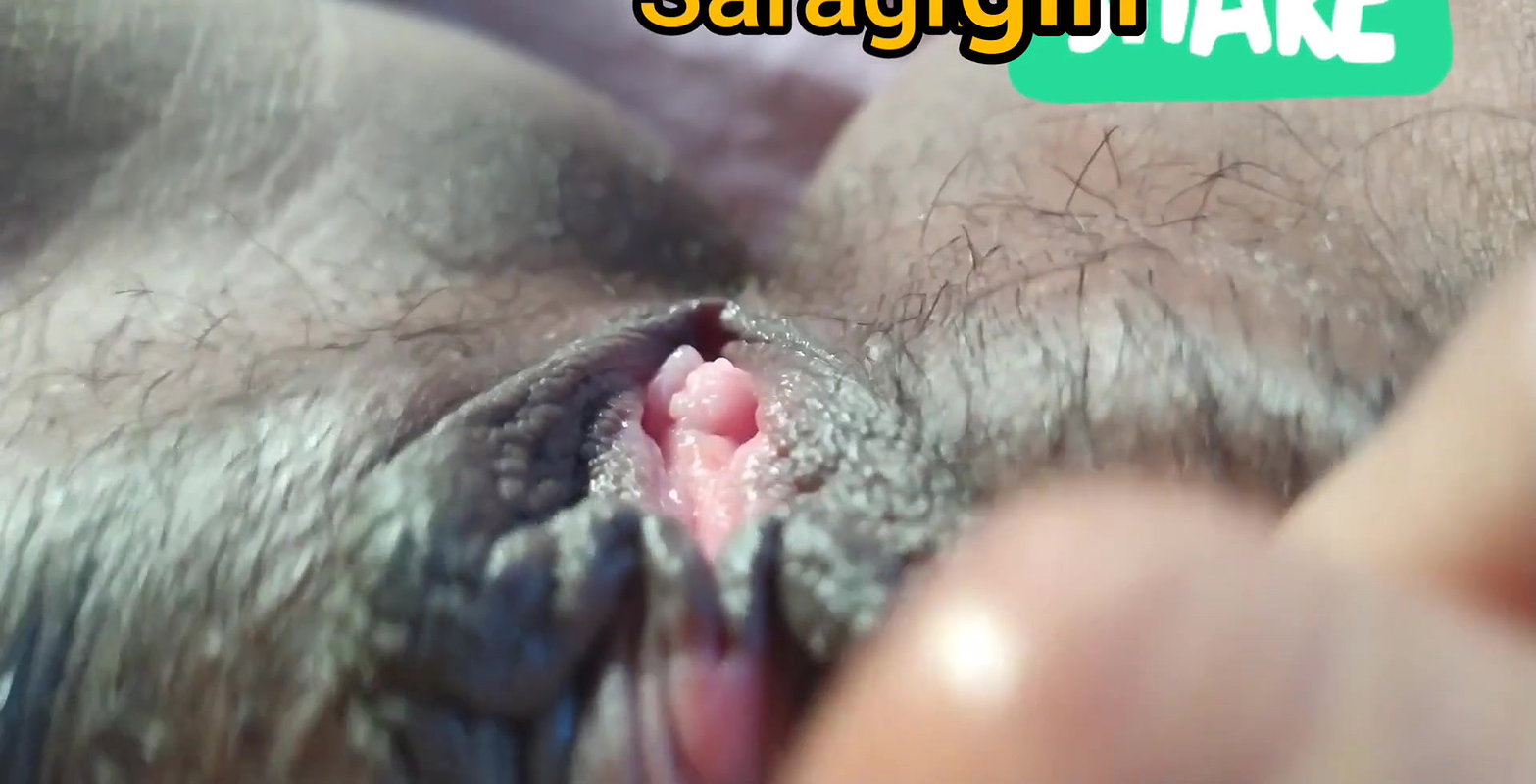 Morning fingering – Sinhala girl