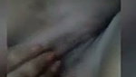 Kolkata bhabhi Fingering her pussy in vc