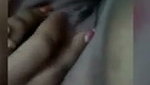 Kolkata bhabhi Fingering her pussy in vc