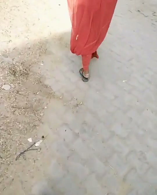 bhabhi showing her boobs Blowjob outside the house
