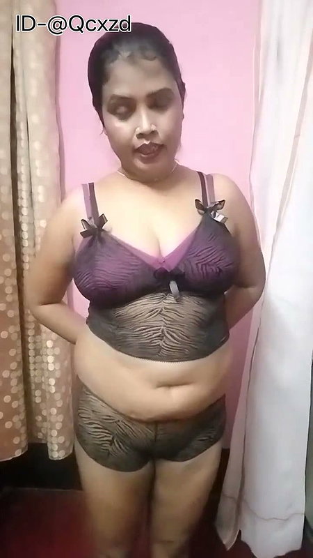 Youtuber Gita Mondal