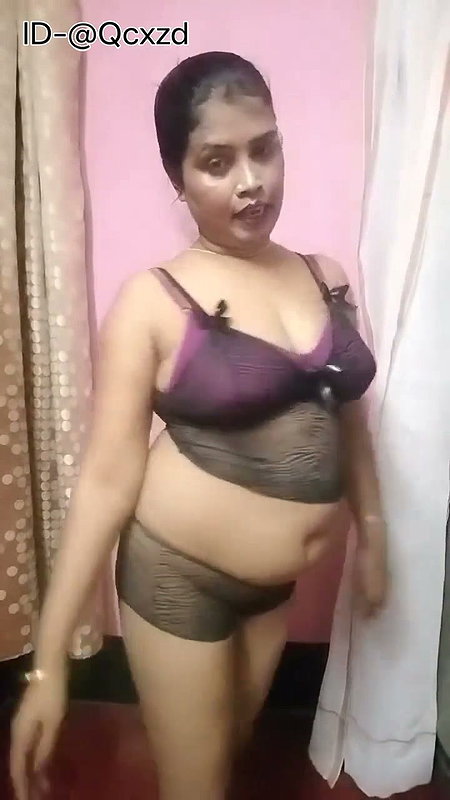 Youtuber Gita Mondal