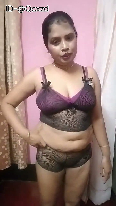 Youtuber Gita Mondal