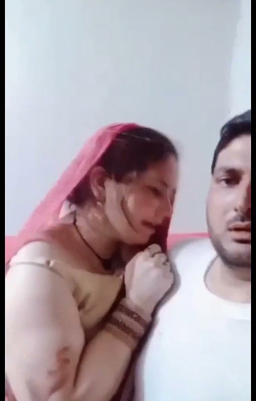 Bhaiya show bhabhi huge boobs