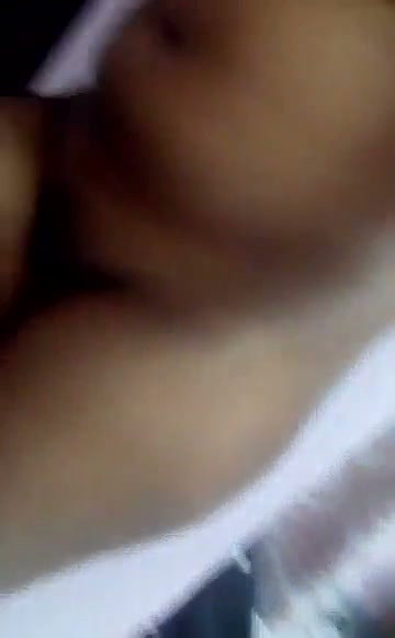 Girl showing her nude body to bf