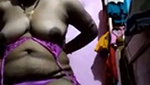 Desi aunty showing rubing her pussy