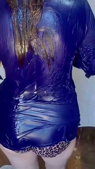 PankhuriKunal Erotic Shower With Dance Showing Her Boobs Ass
