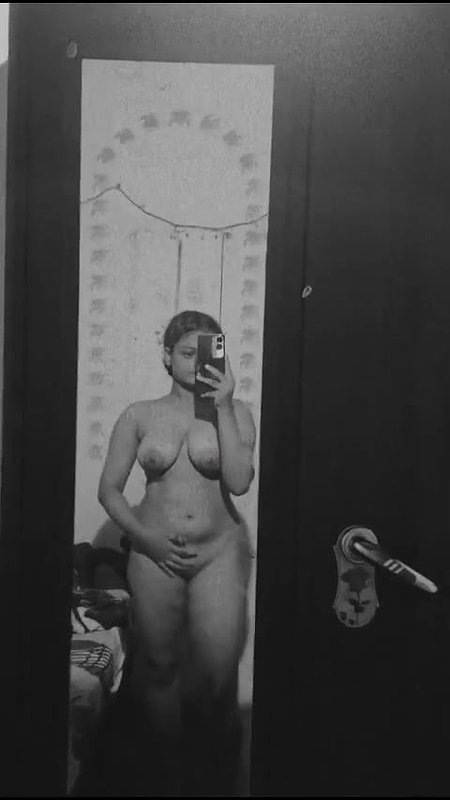 Hot sexy girl showing her pussy