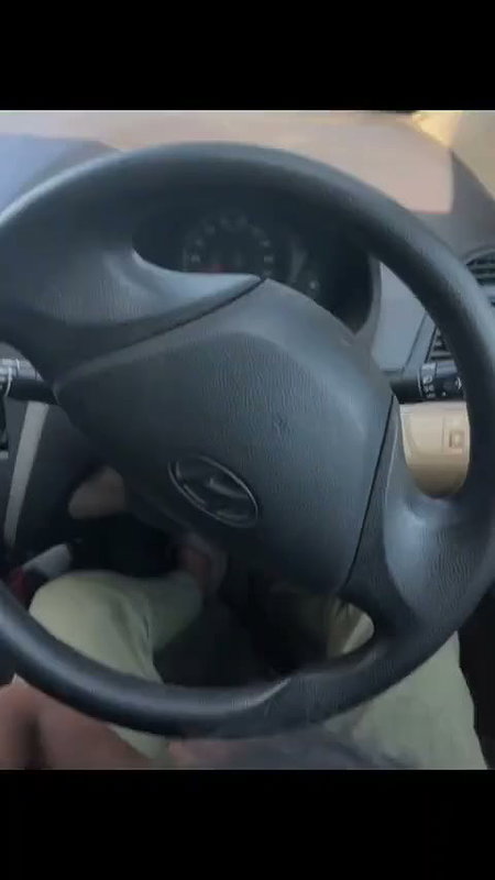 Young Girl Nude Blowjob Inside Car