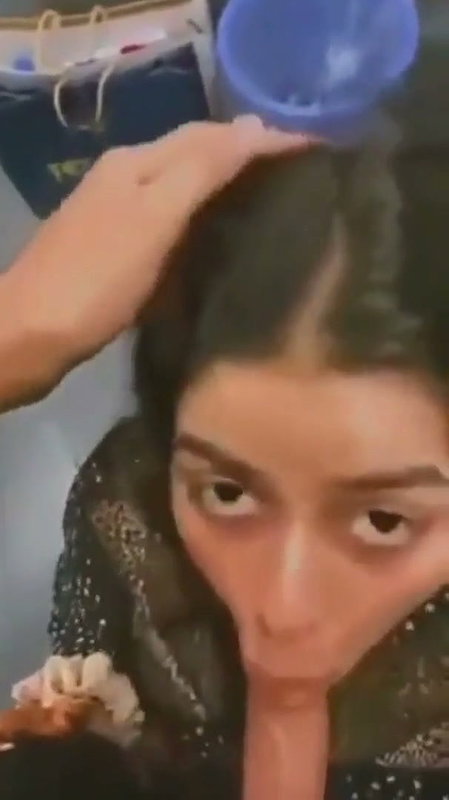 Indian Girl Kissing Sucking Boyfriend Dick