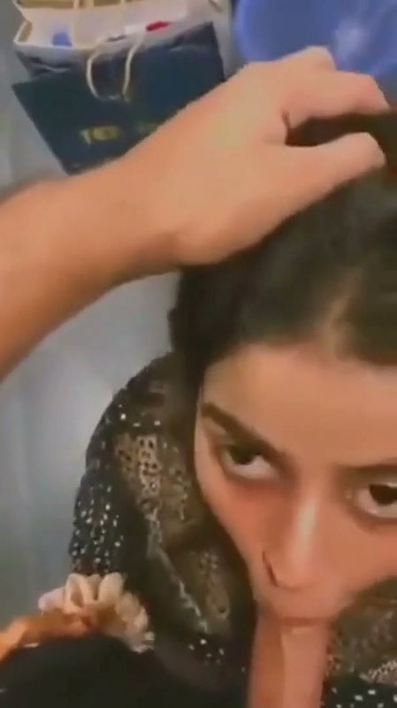 Indian Girl Kissing Sucking Boyfriend Dick