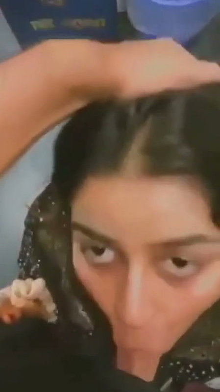 Indian Girl Kissing Sucking Boyfriend Dick