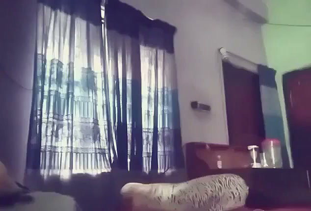 Dhaka girl riding fucking