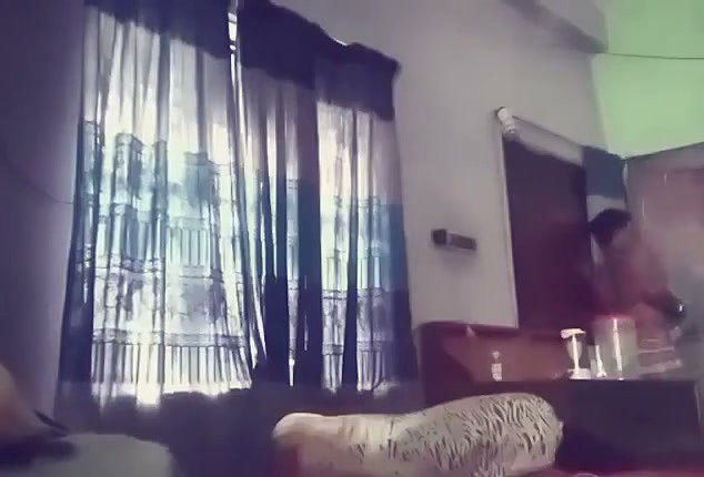 Dhaka girl riding fucking