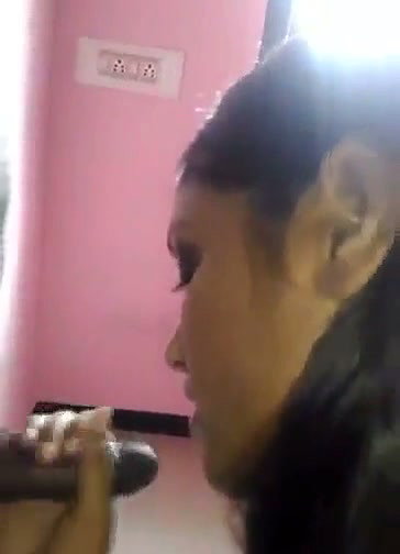 Desi girl sucking boyfriend dick