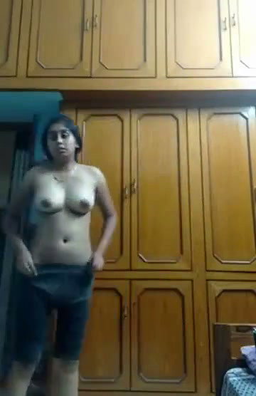desi ladki ne bra kholke chut ragdi